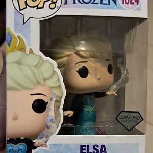Funko Pop Elsa Diamond Collection Figure